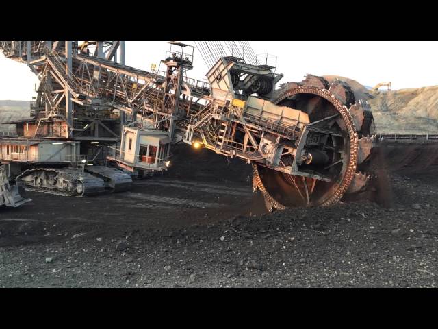 Huge Mining Excavator In Action part2