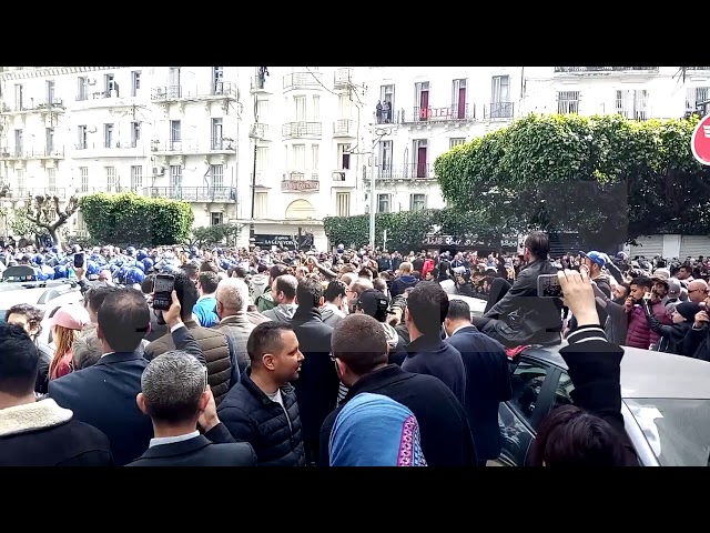 Manifestation de Mouwatana à Alger