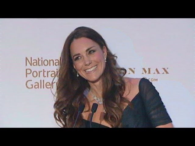 Kate fluffs her lines at National Portrait Gallery Gala