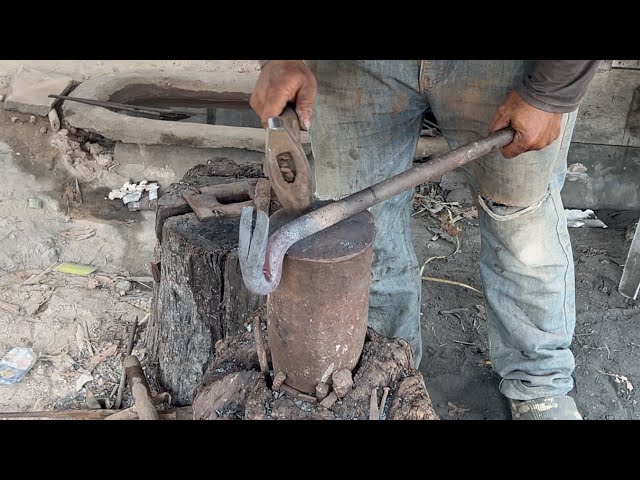 Blacksmithing | How To Make Crowbar | Amazing Tool