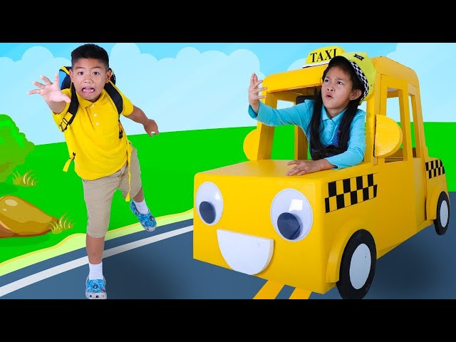 Andrea and Eric Play with Taxi Car to the Rescue