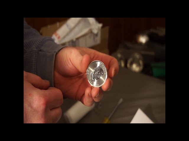 Monument Metals Unboxing and Review: 100 Silver Maple Leafs (silver stacking)