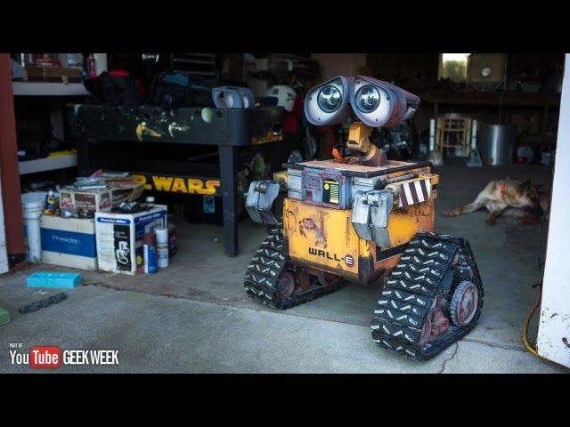 Making a Real Life-Size Wall-E Robot