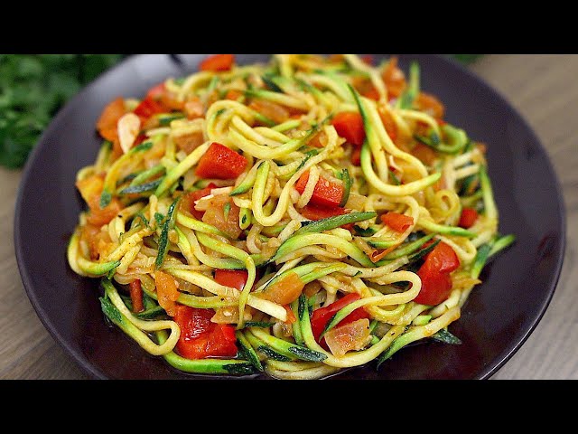 Zucchini noodles with vegetables. A simple and delicious dinner!