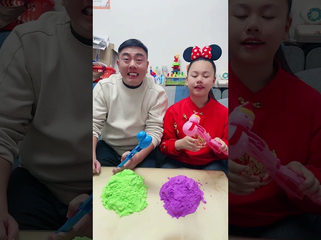 Happy family show, Lovely family play game at home #Han Sinh #Shorts #045