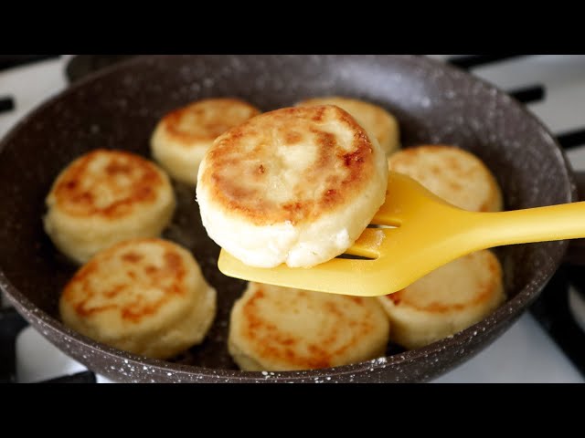 Incredible! Quick breakfast ready in a few minutes! Ukrainian Pancakes - Syrniki
