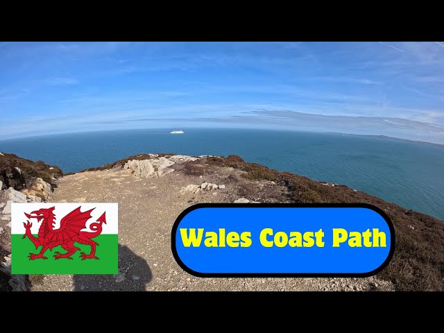 HOLYHEAD TO SOUTH STACK LIGHTHOUSE - WALES COAST PATH
