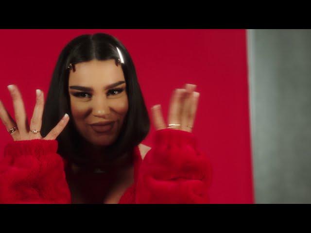 Dhurata Dora - Ferrari (Official Video)