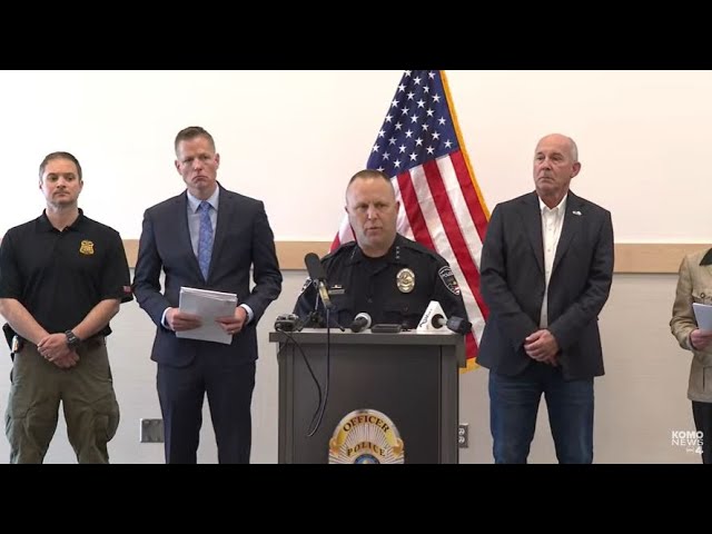 WATCH: Police give update on shooting, AMBER Alert suspect