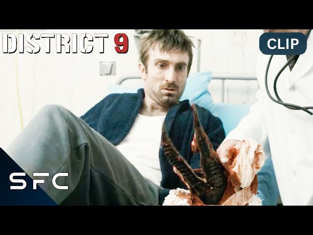 District 9 | The Best "OMG" Scenes! | Sci-Fi Movie Clip