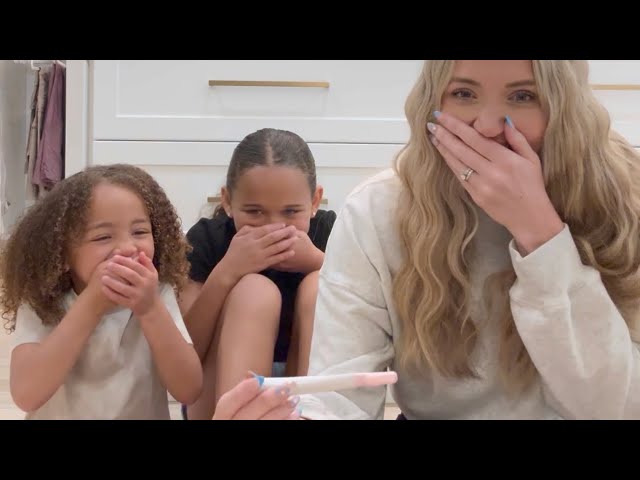 Harper's realization at the end took me out 💀🤣Such a special memory with my girls 🥹#pregnant