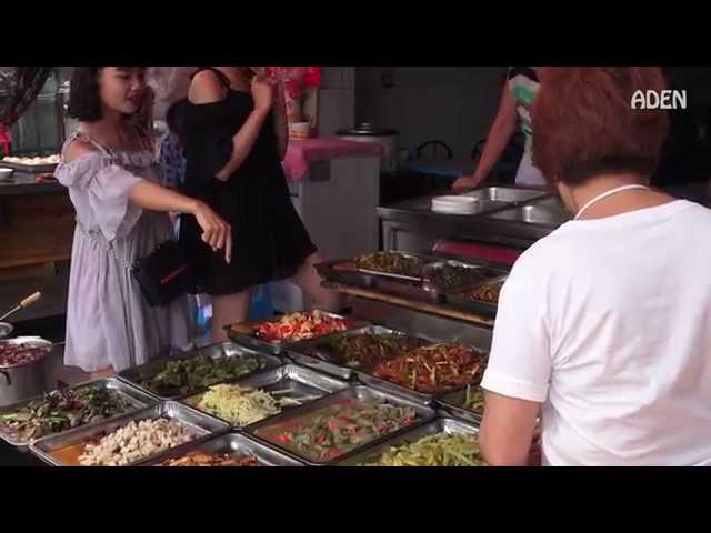 Street Food in Chengdu - Food in China