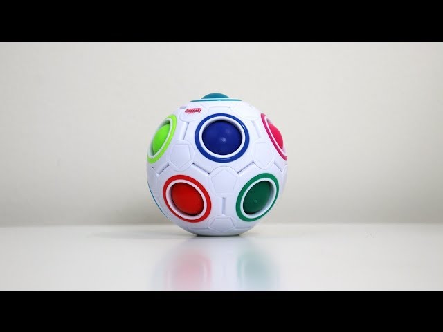 Color Shift Puzzle Ball Review - Puzzle Fidget Toy