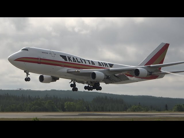 Kalitta Air - Boeing 747 - Takeoff & Landing