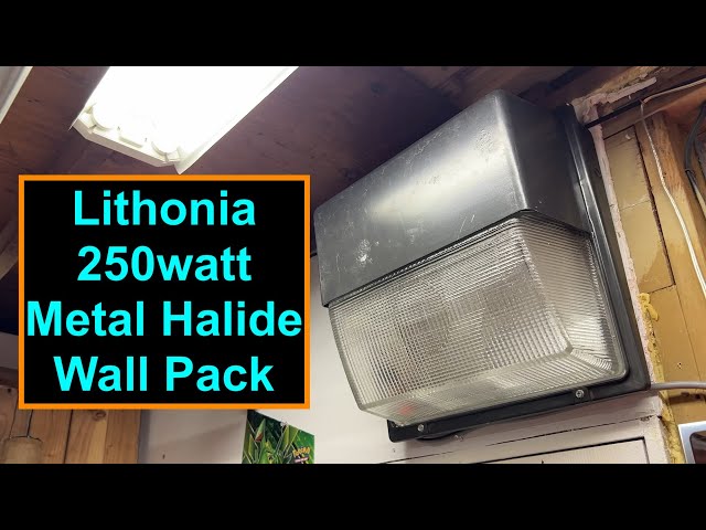 Lithonia Lighting TWH 250watt Metal Halide Wall Pack Fixture