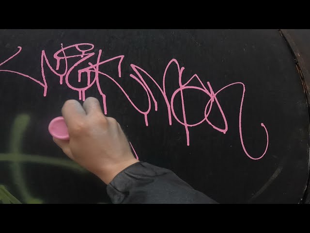 Graffiti review with Wekman. ArtPrimo Metal nib