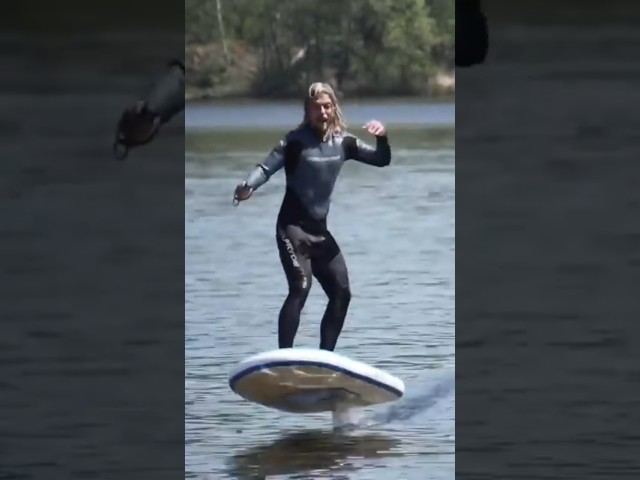 An Inflatable SurfBoard - The Tesla Of Surfboard !