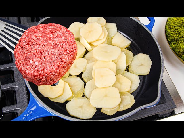 Potatoes and Ground beef! It's so delicious that you want to cook it over and over again!