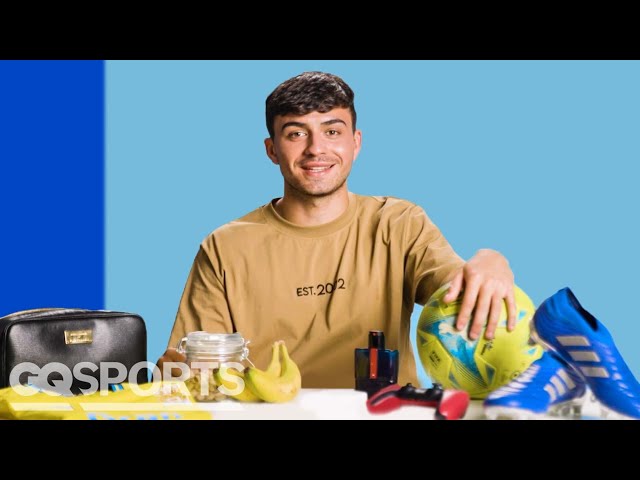 10 Things FC Barcelona Midfielder Pedri Can't Live Without | GQ Sports