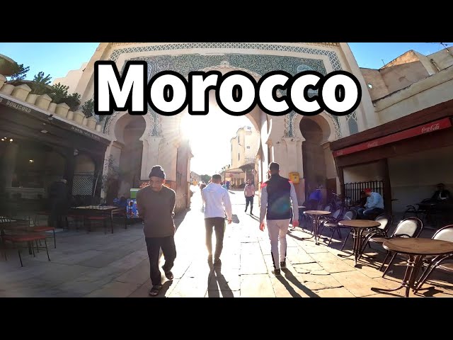 ONE DAY IN FEZ, MOROCCO | A City of Magical Chaos