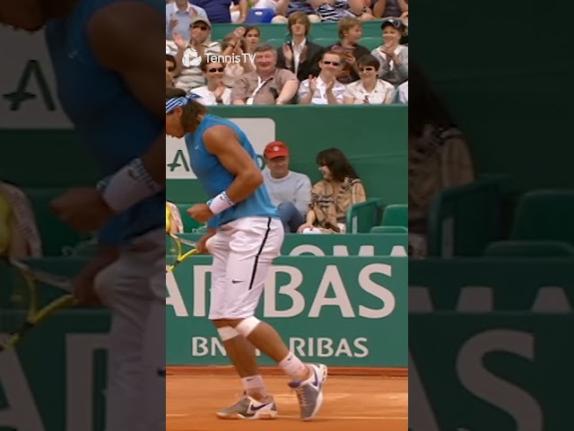 Ridiculous Nadal Slide 😳