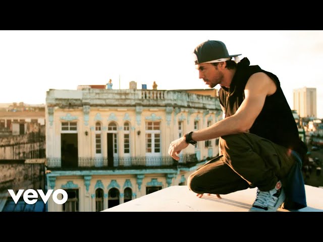 Enrique Iglesias - SUBEME LA RADIO (Official Video) ft. Descemer Bueno, Zion & Lennox