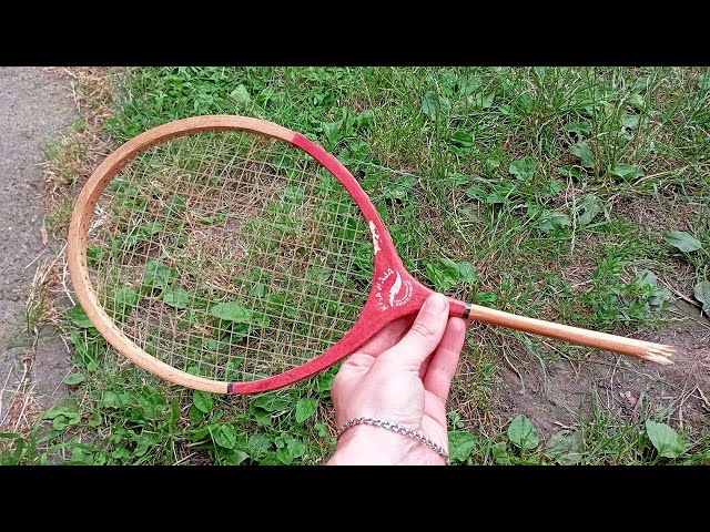 WHAT CAN YOU DO WITH AN OLD TENNIS RACKET