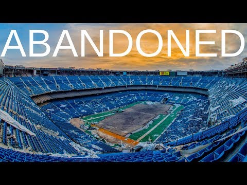 Abandoned - Pontiac Silverdome