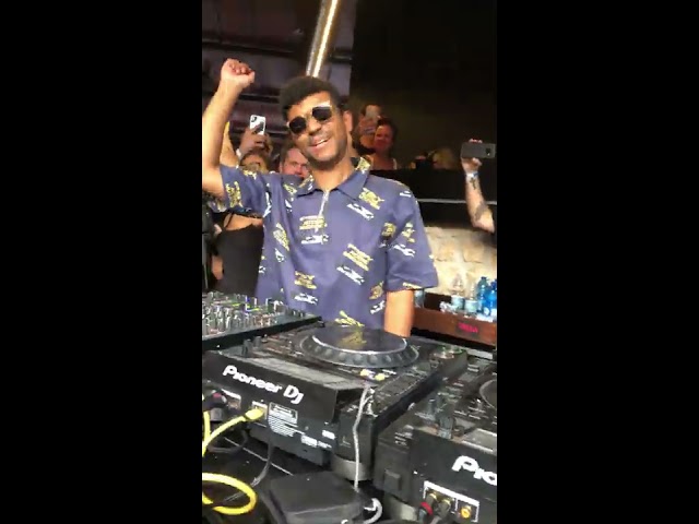 JAMIE JONES last track Hungry for The Power @ il Muretto 04.08.2019