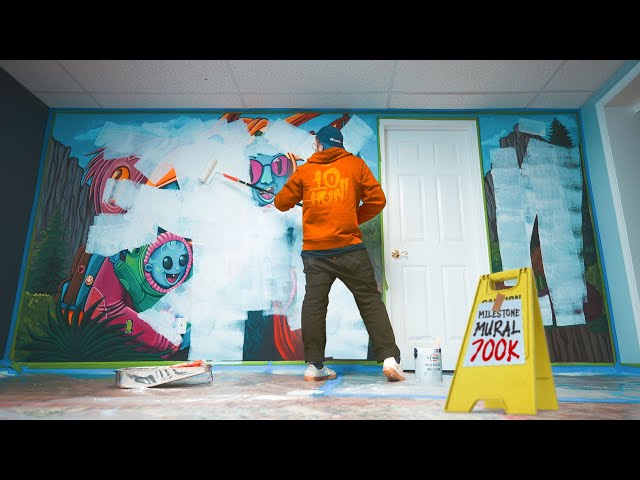 I RePaint the SAME WALL every 100k Subs! (700k House Mural)
