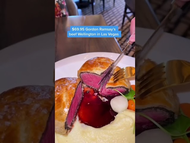 Unbelievable $69 Gordon Ramsay beef Wellington in Las Vegas! Is it raw or perfectly cooked? #shorts