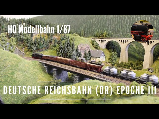 H0 model railway German State Railroad (DR) Era III-MEC Gera