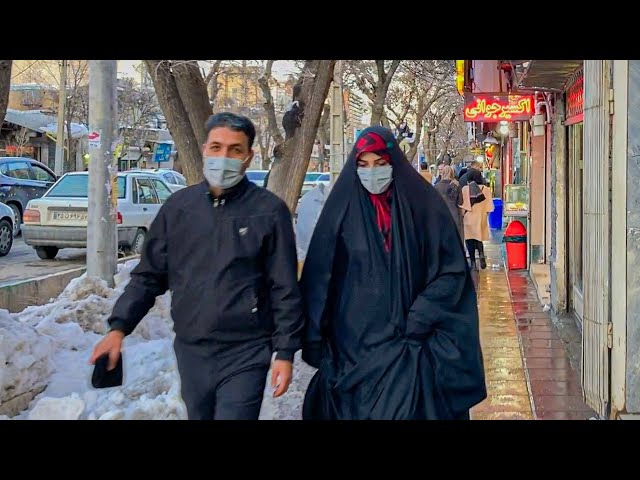 IRAN Walk 2023 | City tour | Walking tour in Arak, Iran | Abbas Abad Street
