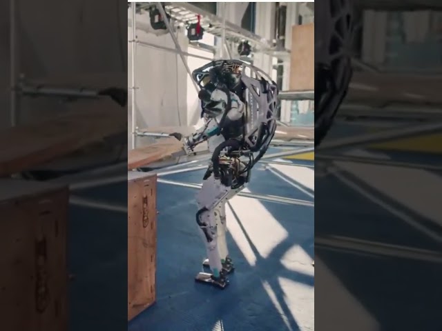 Boston Dynamics Robot Atlas' New Moves #shorts