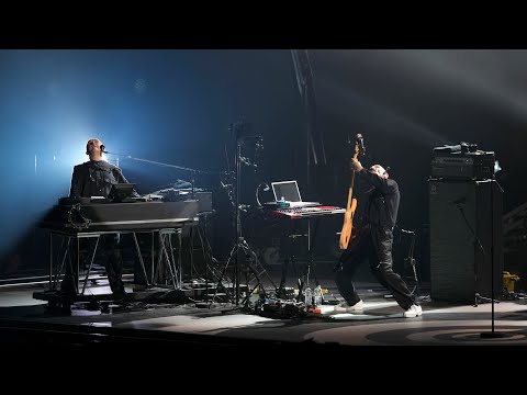Back to Front - Live in London