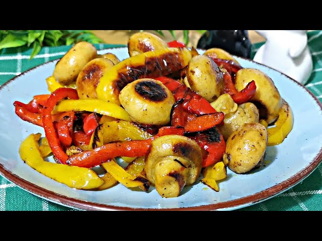 A simple and delicious recipe with mushrooms in a pan🔝