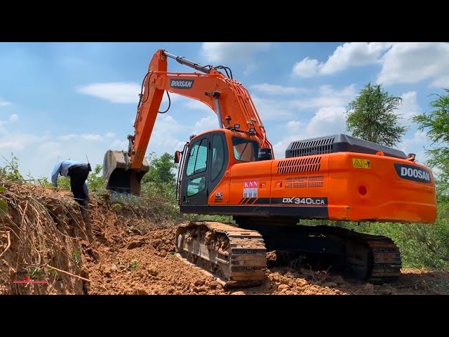 Improved Cleaning Road Expansion Construction Work With Excavator Doosan Dx340 LCA