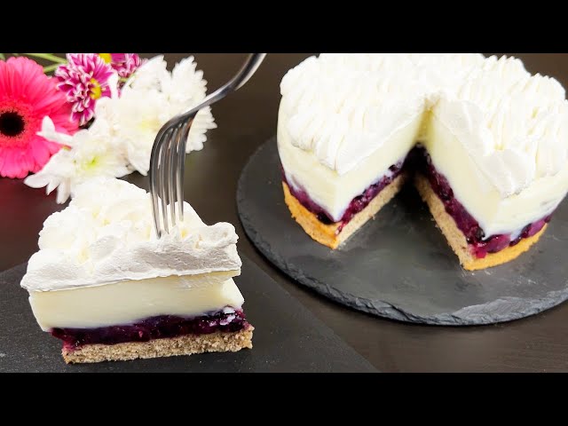 Do you have blueberries? Make this incredibly royal cake from my Swiss friend!