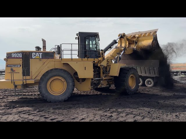 Caterpillar 992G Wheel Loader Loading Coal On Trucks - Sotiriadis/Labrianidis Mining Works - 4k