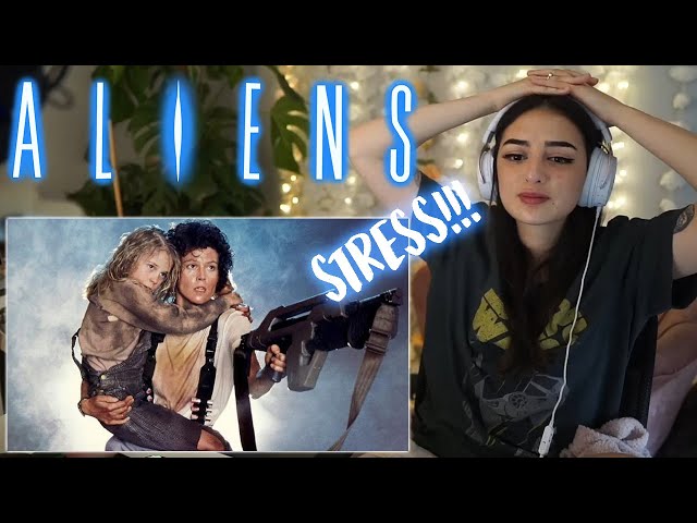 FIRST TIME WATCHING! / Aliens Reaction & Commentary