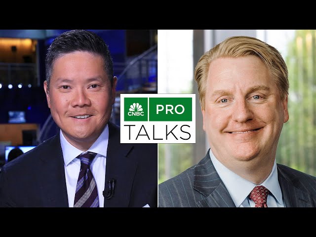 Pro Talks: How to profit from Warren Buffett's methods in investing and life