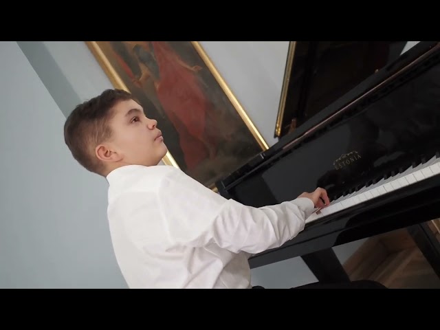 Kamil Fattahhov - Piano improvisation 01