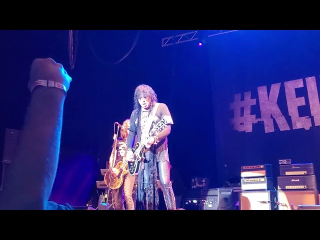 Tom Keifer plays Don't Know What you Got Till It's Gone by Cinderella Penns Peak 2023