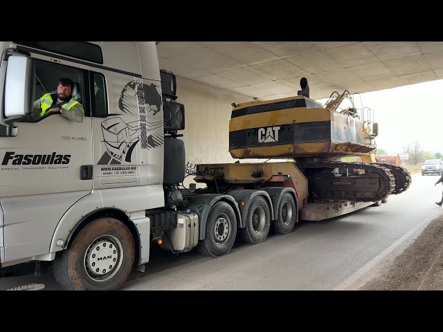 Loading & Transporting On Site The Caterpillar 365B Excavator - Fasoulas Heavy Transports - 4k