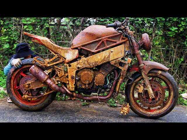 Fully restoration rusty KAWASAKI Z900 super motorbike with speed reaching 300km/h