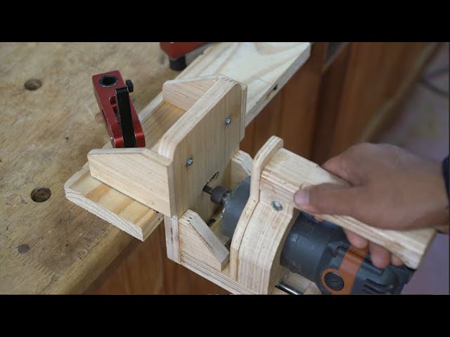 Wooden Joints with Dowel Guide Rail Jig