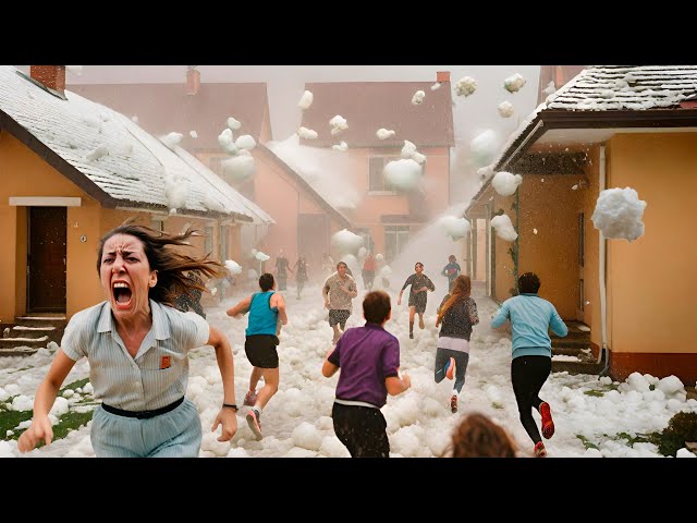Huge rocks from the sky! People flee in panic from a huge hail in Corrientes, Argentina
