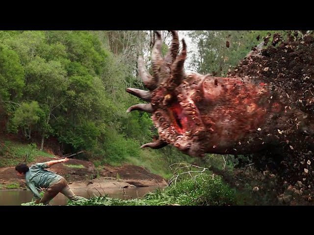 Dylan O'Brien VS The Queen Sand-Gobbler | Love and Monsters | CLIP