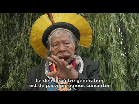 [ARCHIVE] Le chef Raoni s'exprime sur les incendies en Amazonie lors du G7 en 2020
