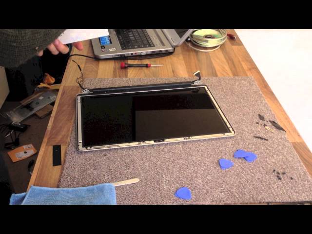 Let's Fix Computers Ep.7 - MacBook Glass Panel